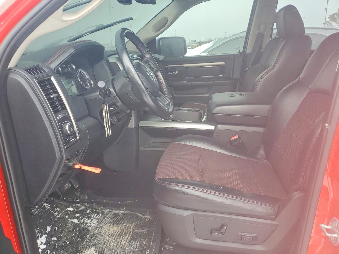 2016 Ram 1500 Sport - Фото 7