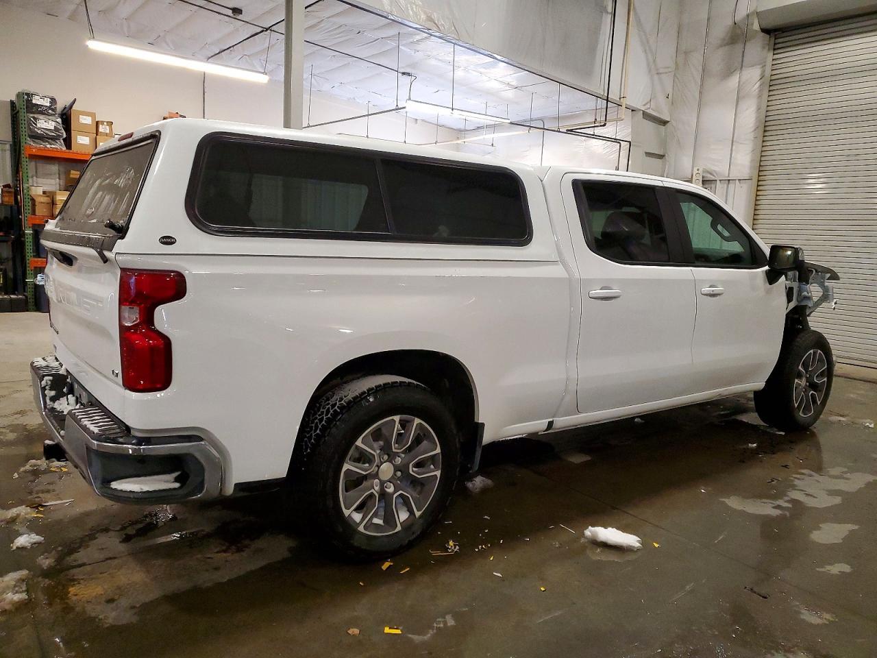 2024 Chevrolet Silverado K1500 Lt - Image 3