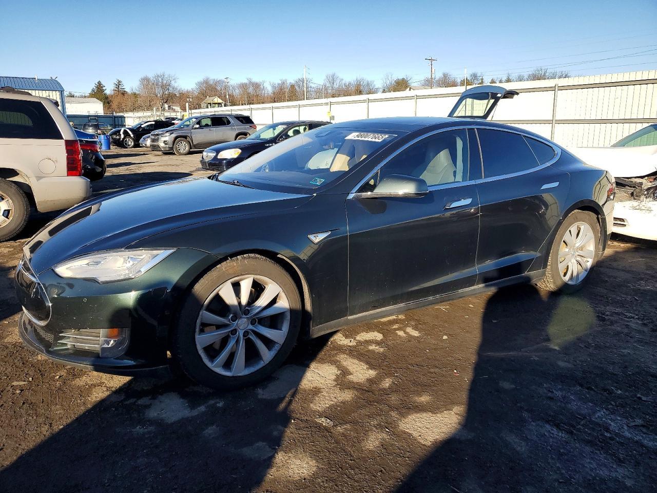 2014 Tesla Model S