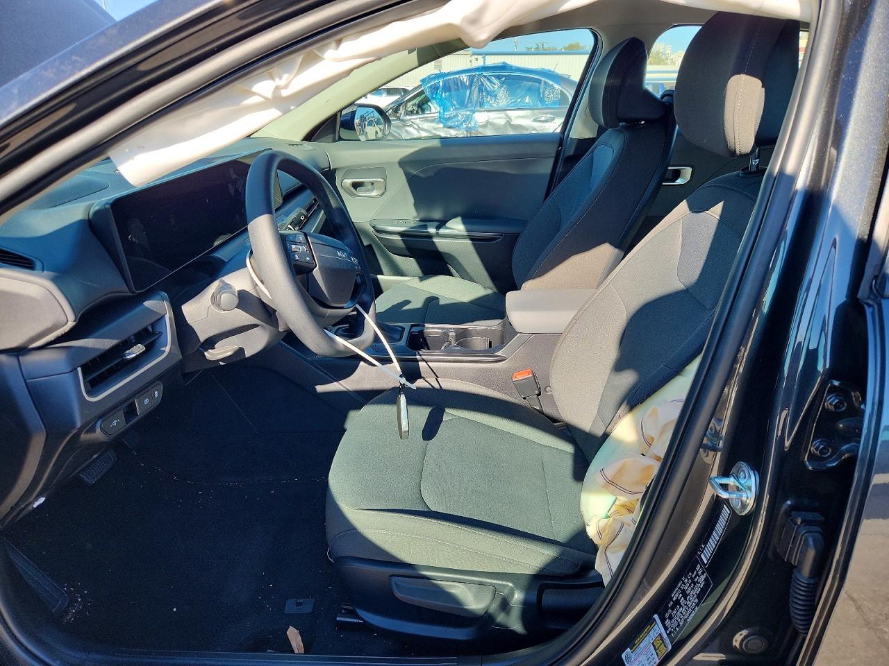 2025 Kia K4 Lx - Фото 7