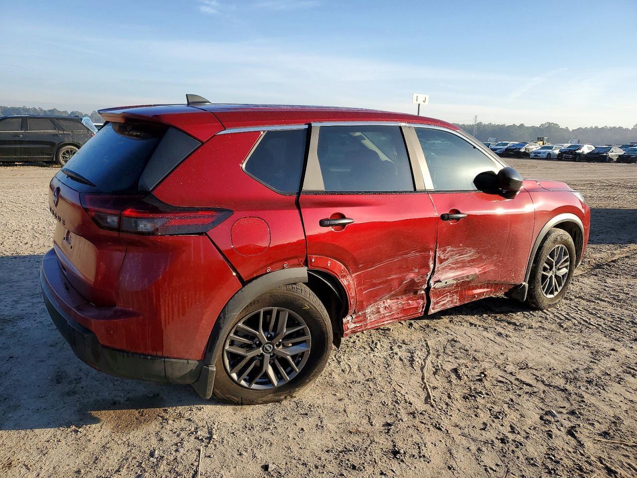 2026 Nissan Rogue S - Фото 3