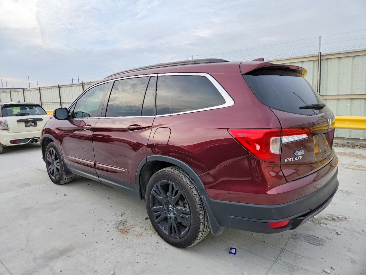 2022 Honda Pilot Se - Фото 2