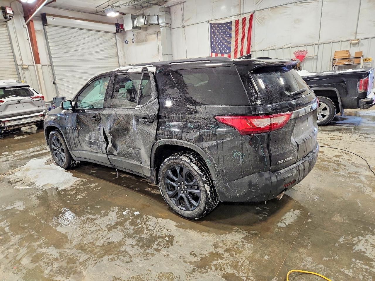 2020 Chevrolet Traverse Rs - Фото 2