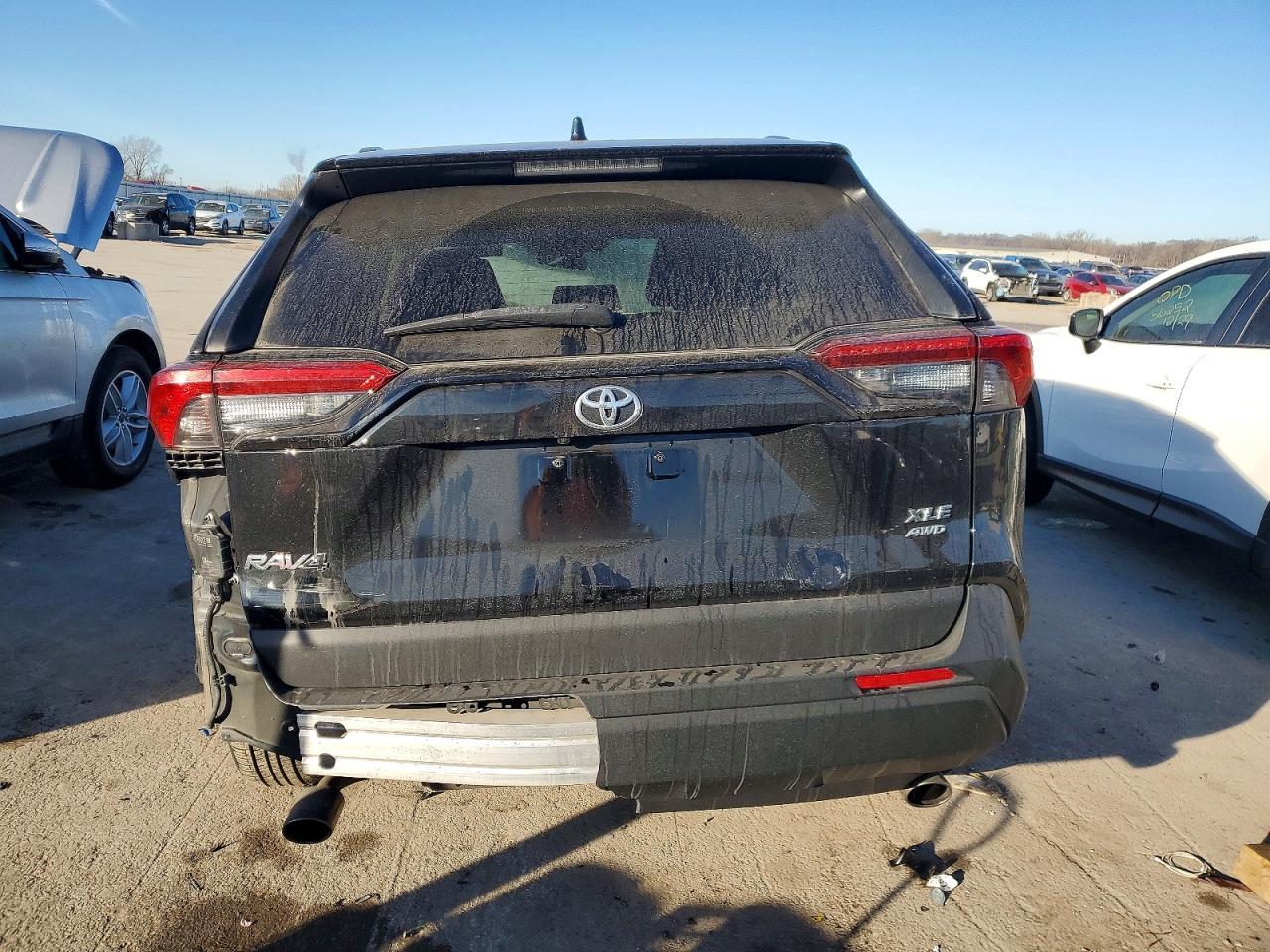 2020 Toyota Rav4 Xle - Image 6