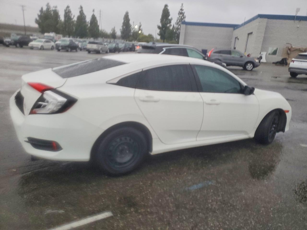 2017 Honda Civic Lx - Image 3