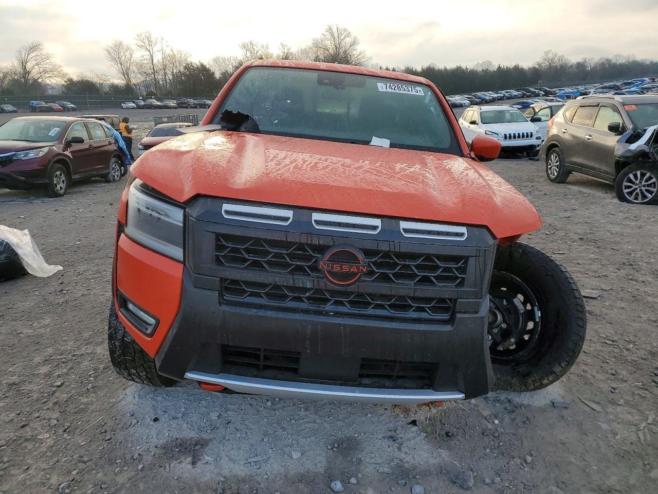 2025 Nissan Frontier S - Фото 5