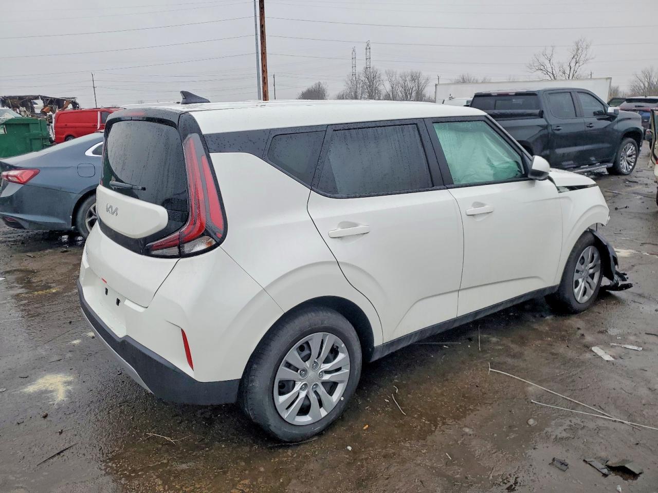 2025 Kia Soul Lx - Image 3