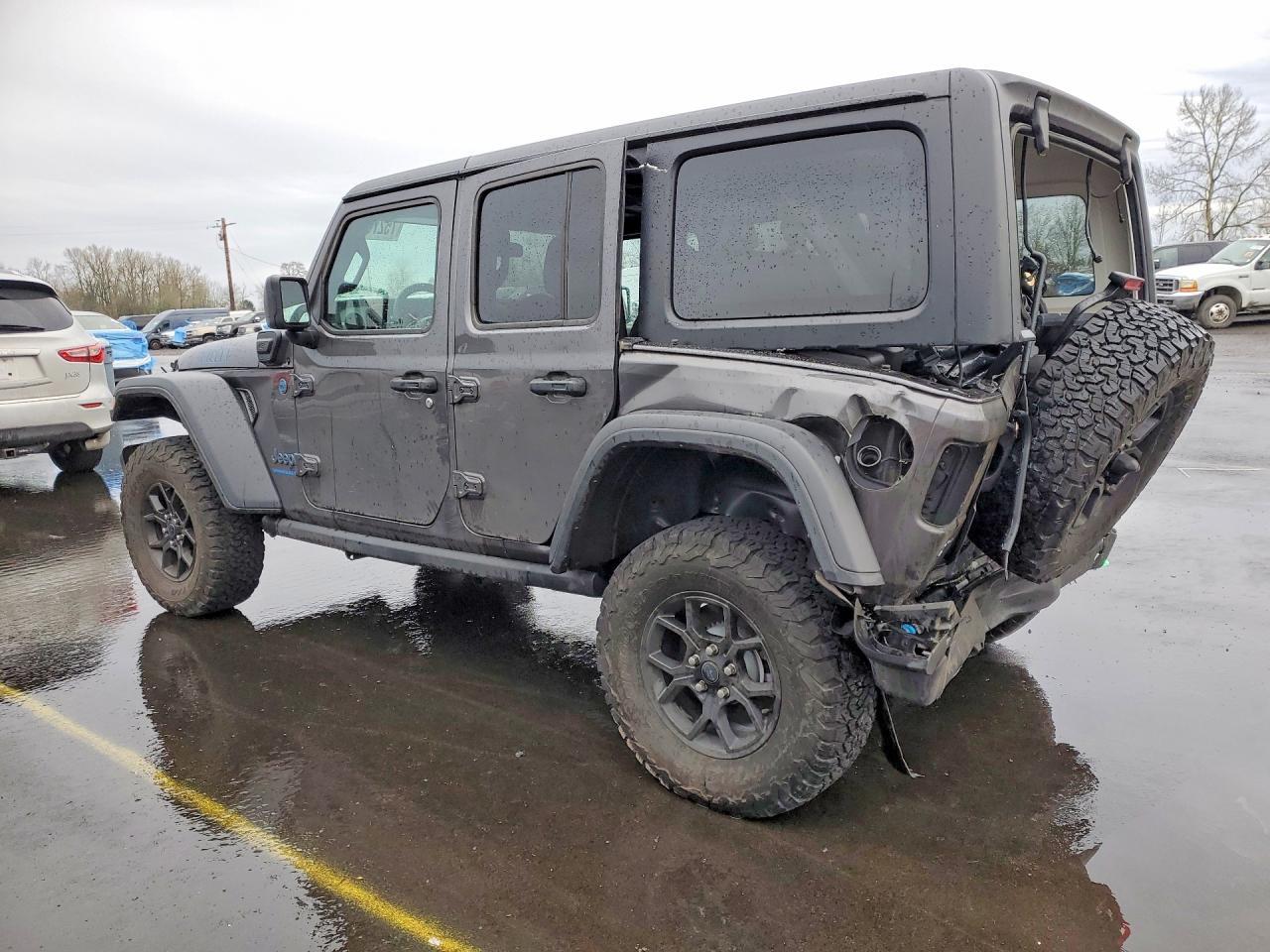 2024 Jeep Wrangler 4Xe - Image 2