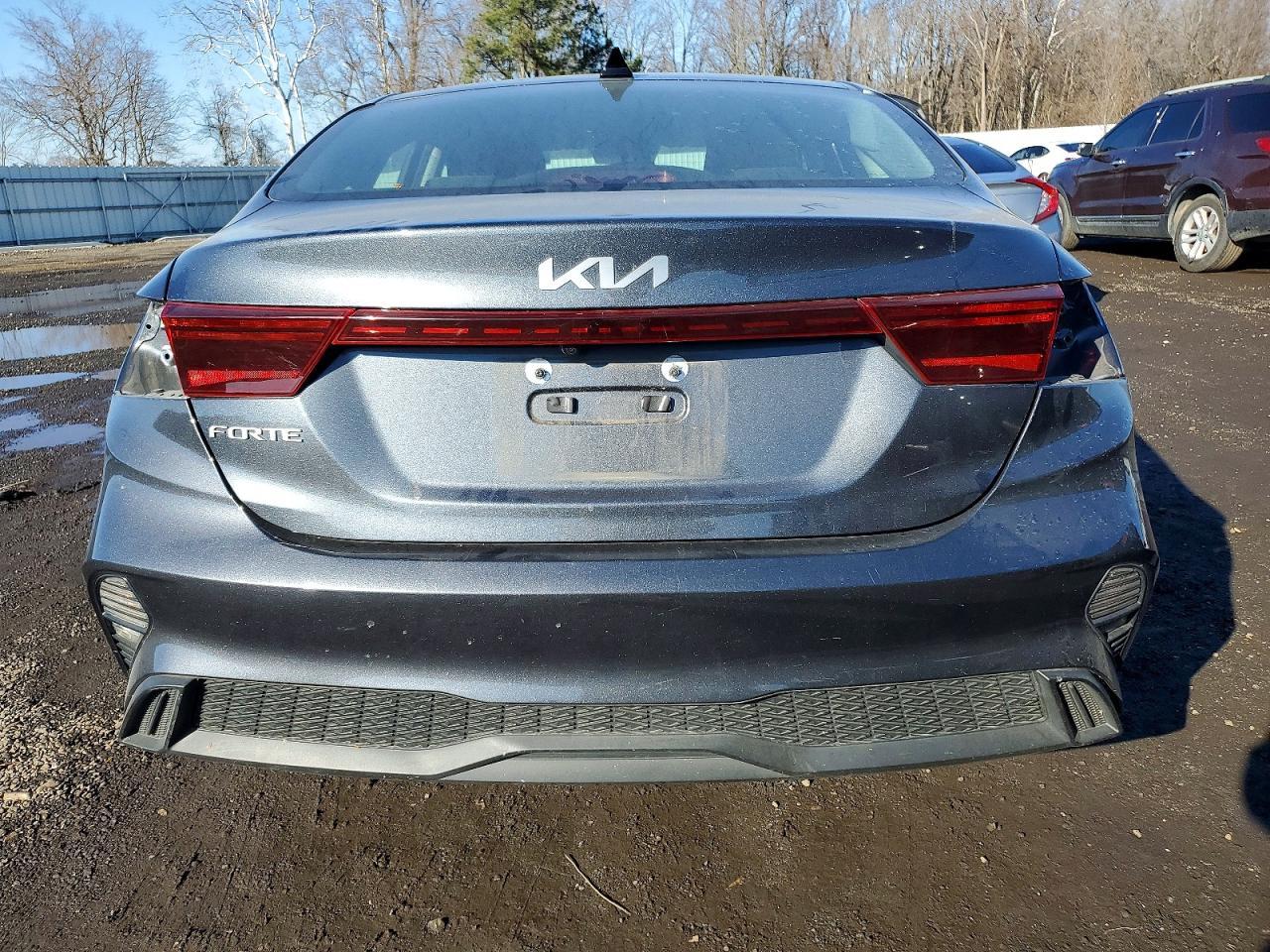 2024 Kia Forte Lx - Фото 6