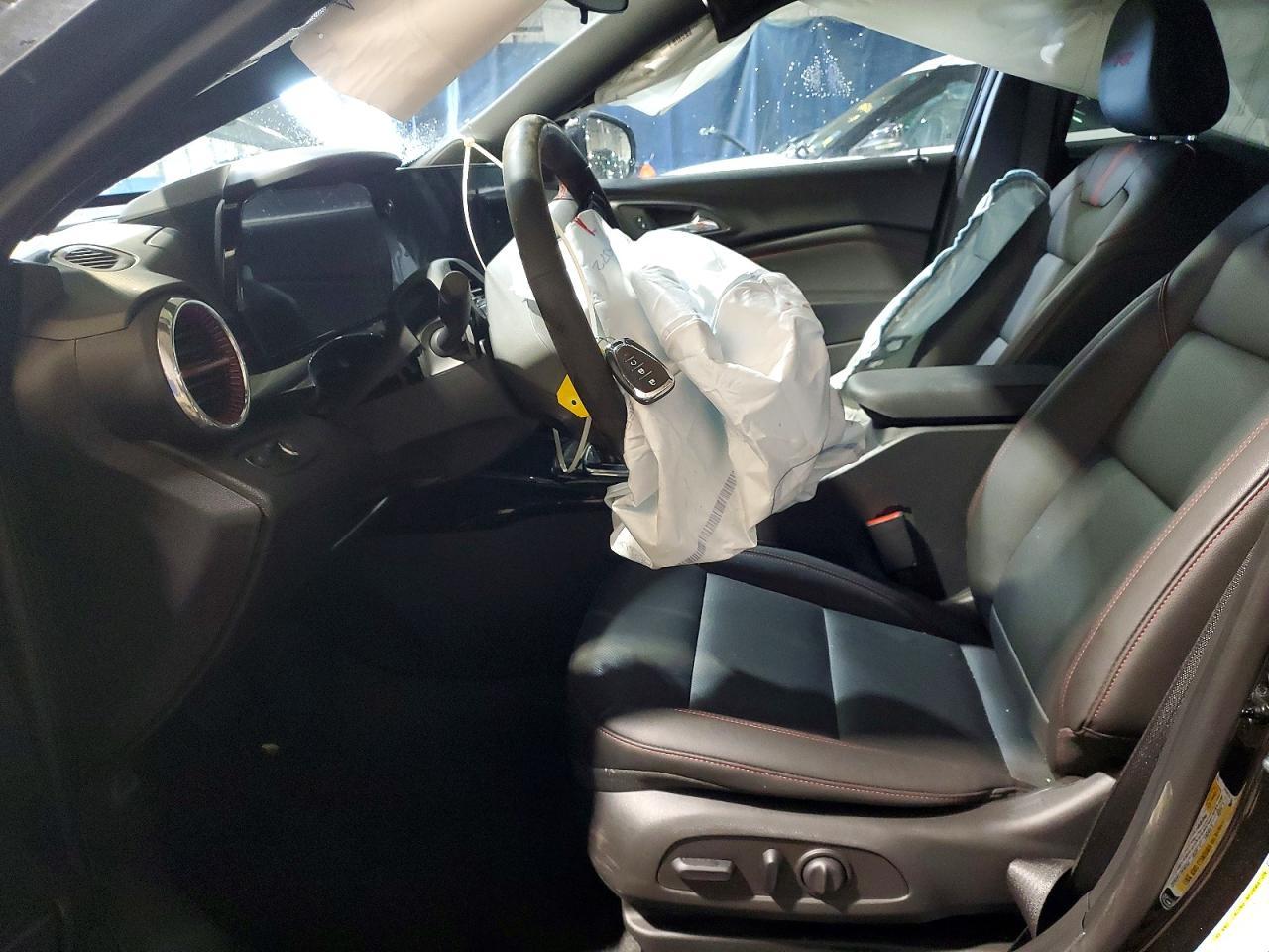 2025 Chevrolet Trax 2Rs - Фото 7