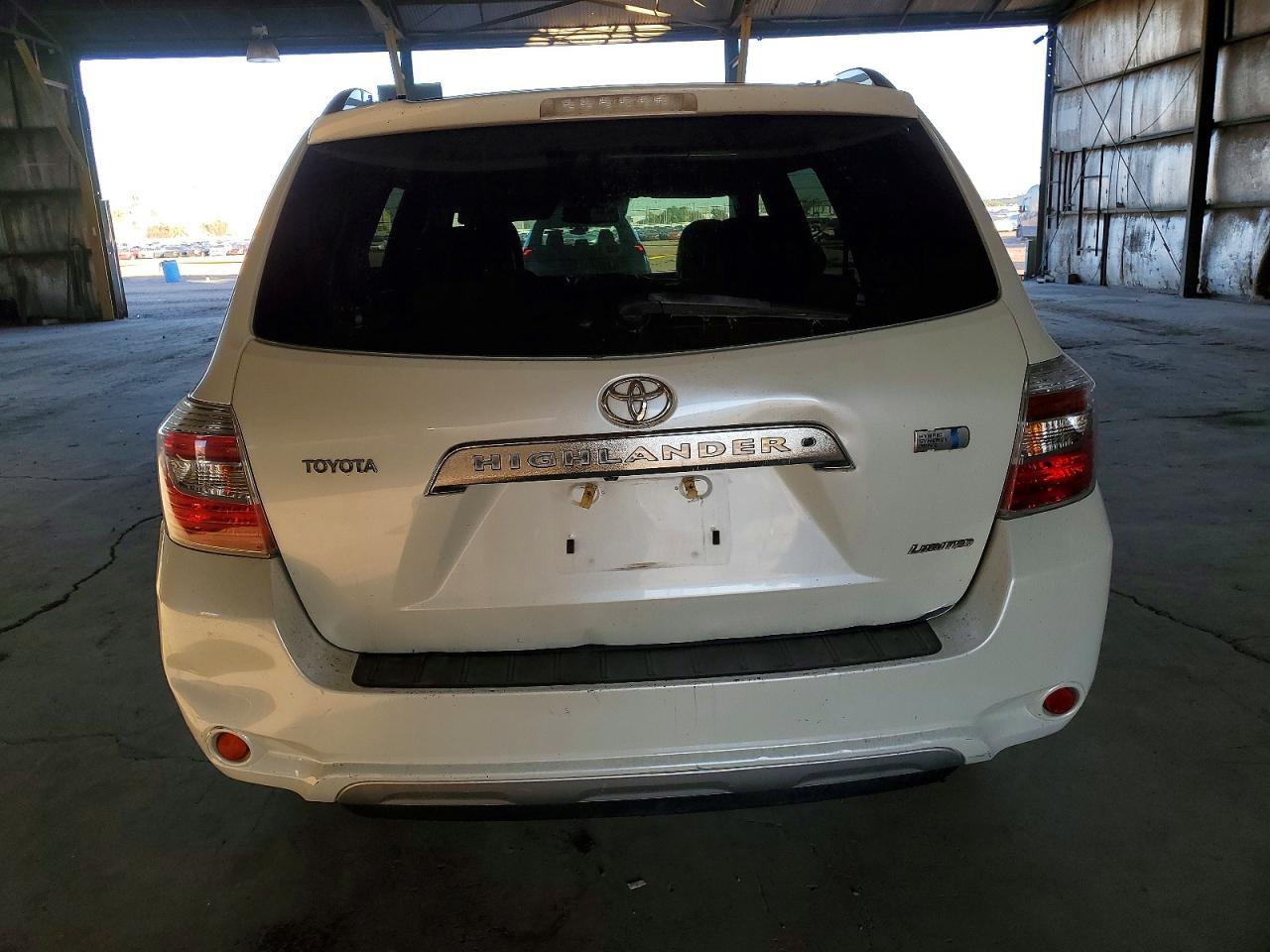 2009 Toyota Highlander Hybrid Limited - Image 6