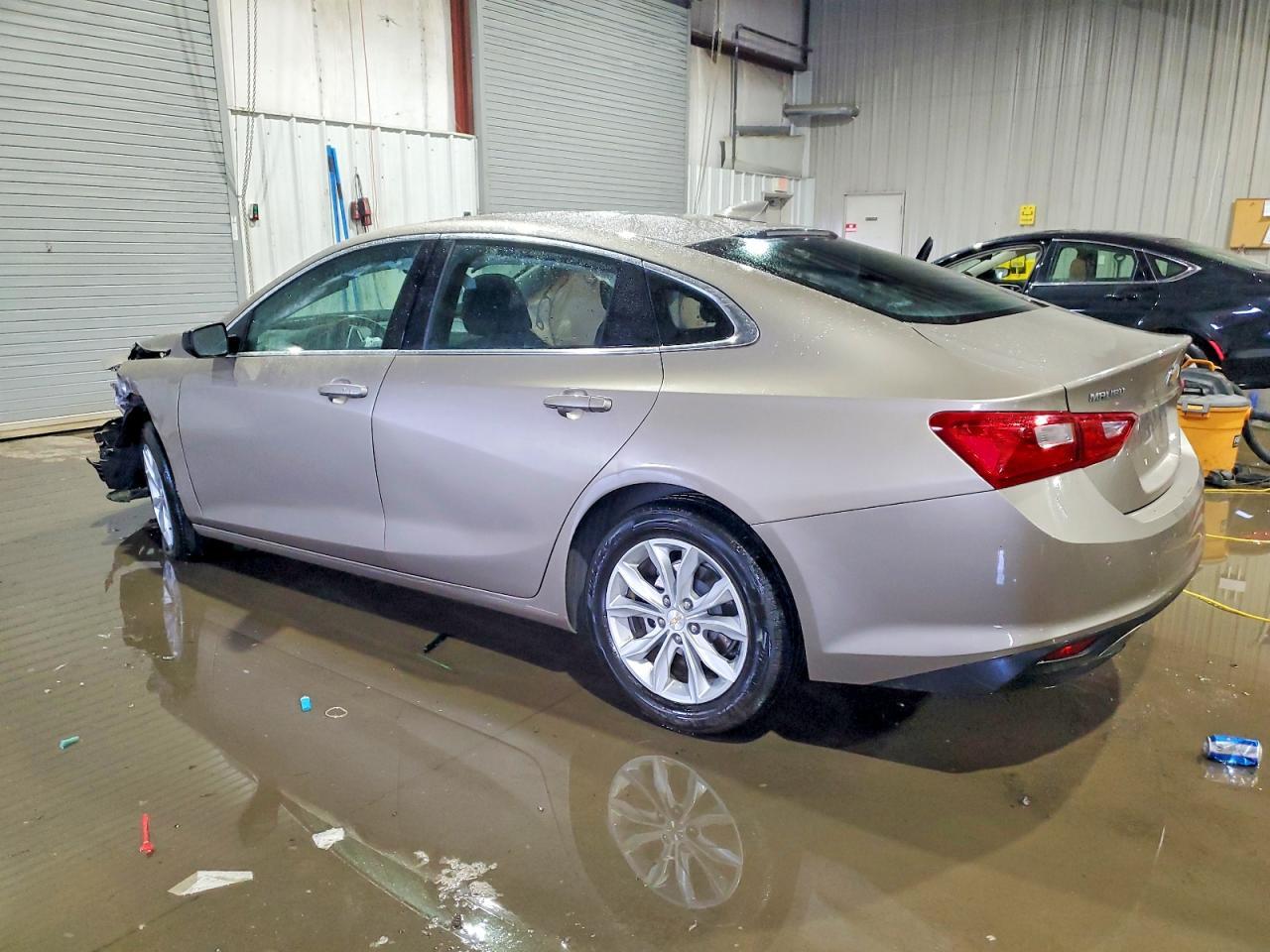 2025 Chevrolet Malibu Lt - Фото 2