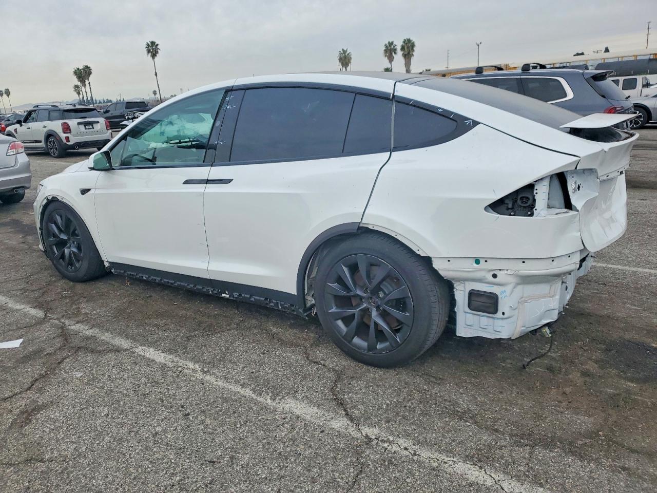 2023 Tesla Model X - Image 2
