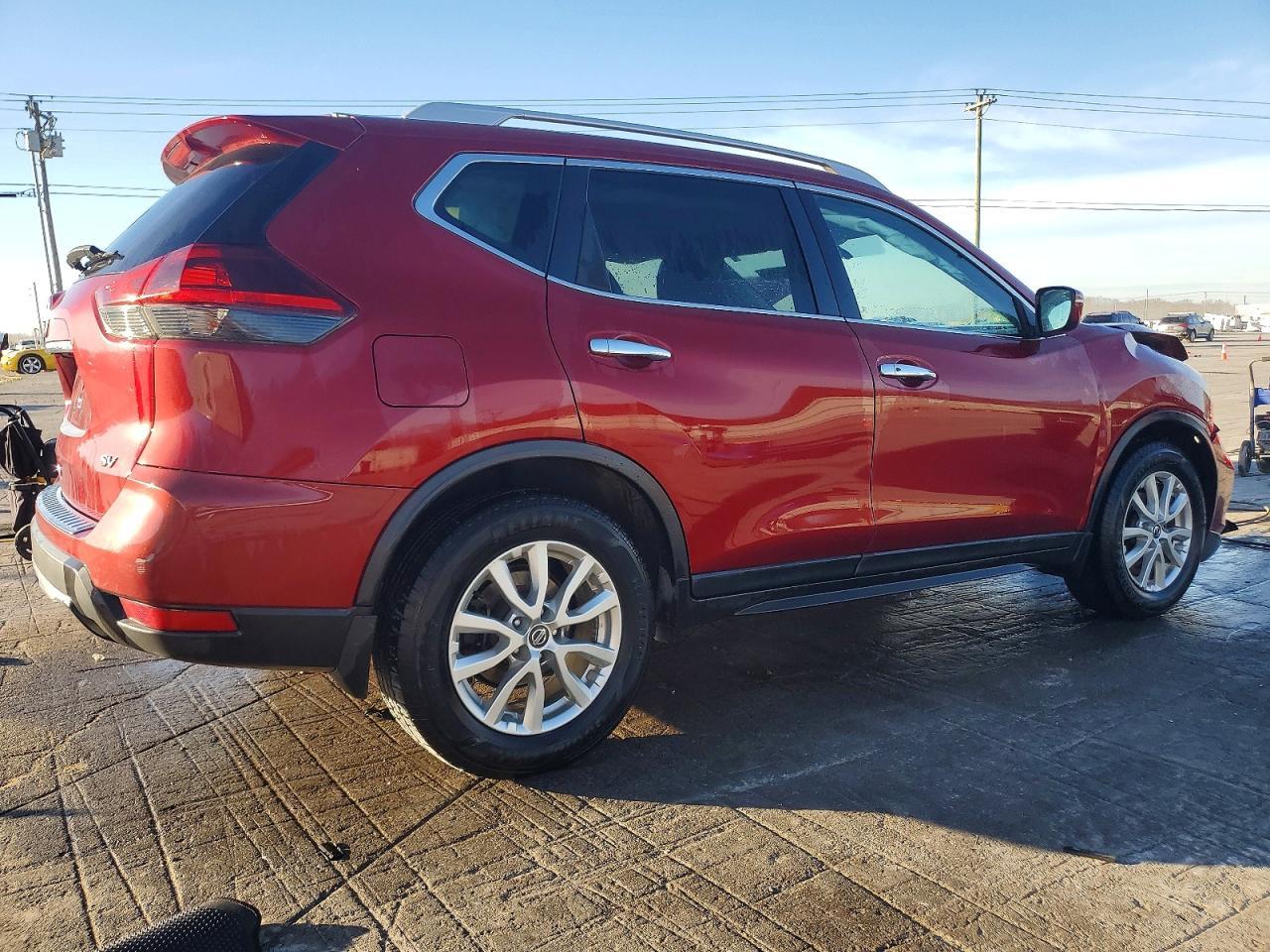 2018 Nissan Rogue S - Фото 3