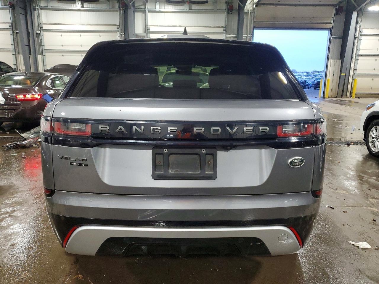 2020 Land Rover Range Rover Velar R-Dynamic S - Image 6