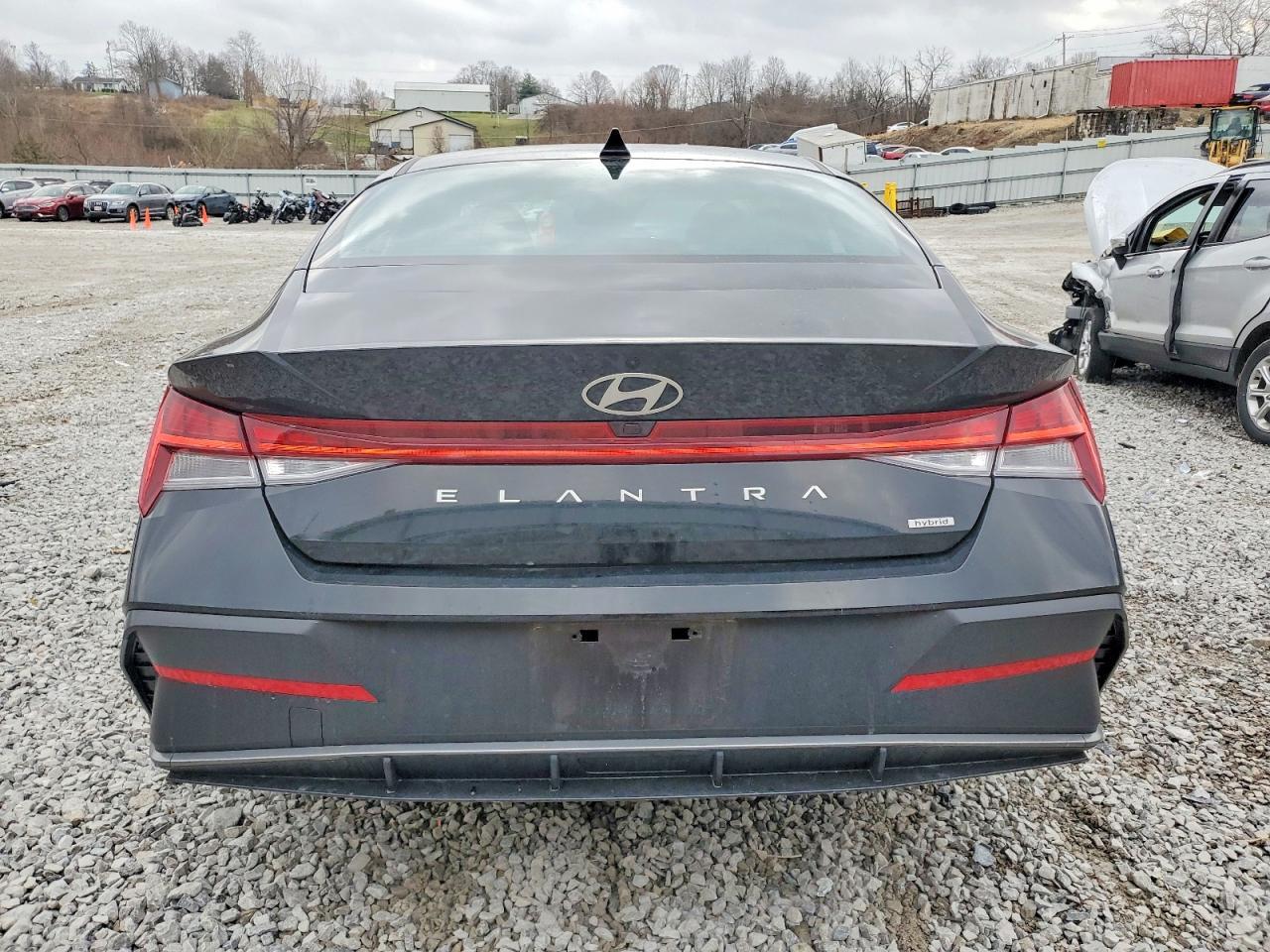 2025 Hyundai Elantra Limited - Image 6