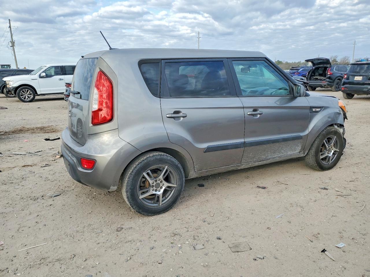 2013 Kia Soul - Image 3
