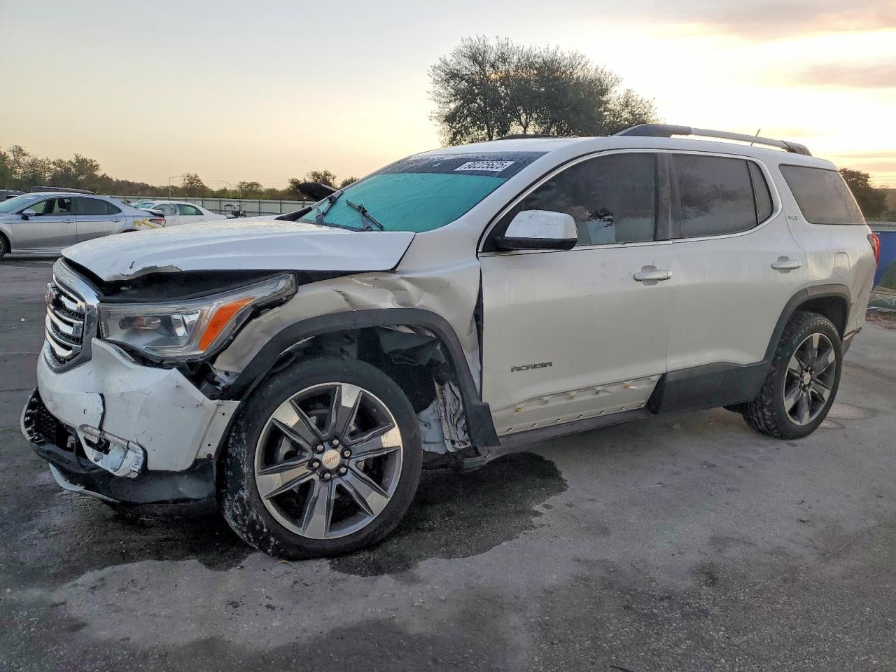 2017 GMC Acadia Slt-2