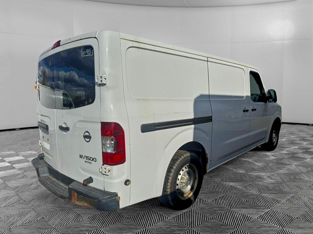 2013 Nissan Nv 1500 - Фото 4