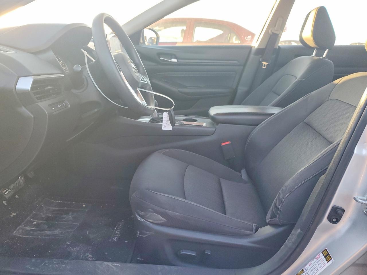 2019 Nissan Altima S - Фото 7