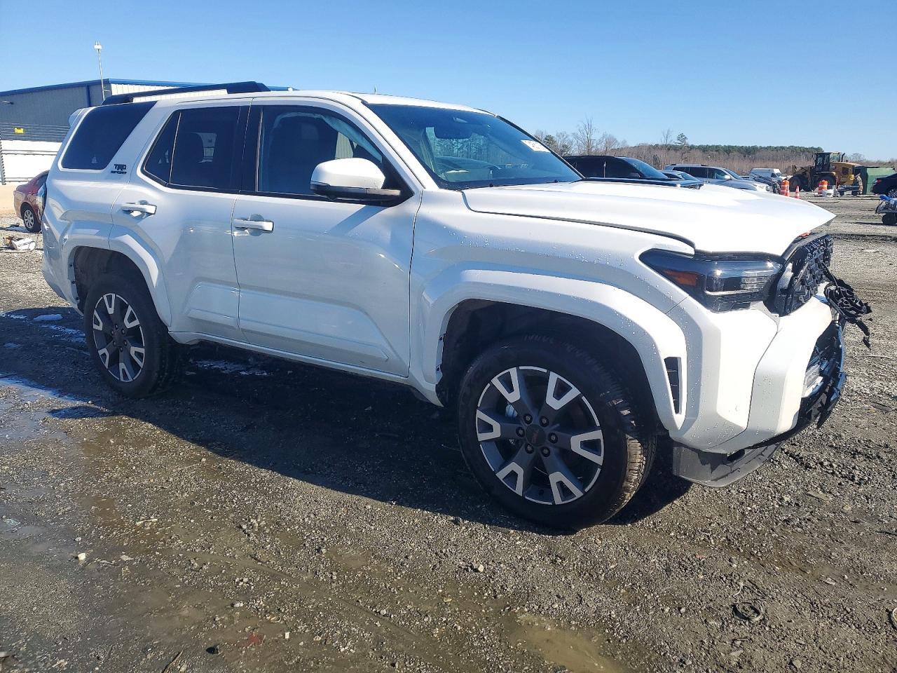2025 Toyota 4Runner Sr5 - Фото 4