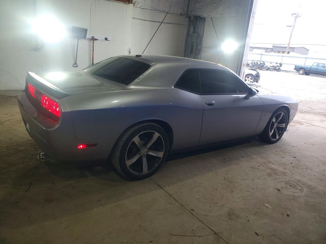 2014 Dodge Challenger R/T - Image 3