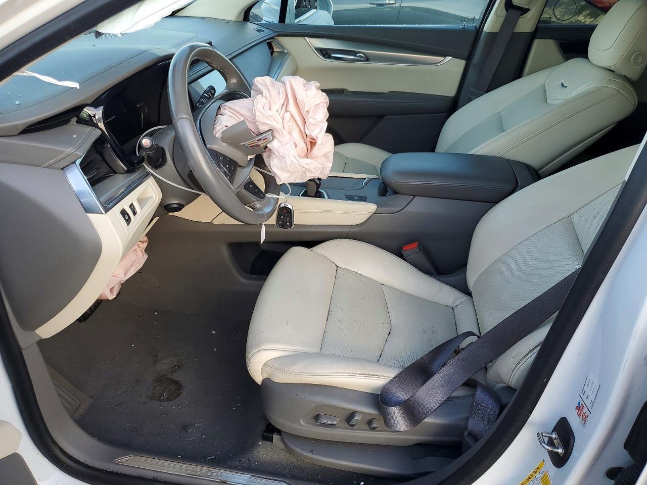 2018 Cadillac Xt5 Luxury - Image 7