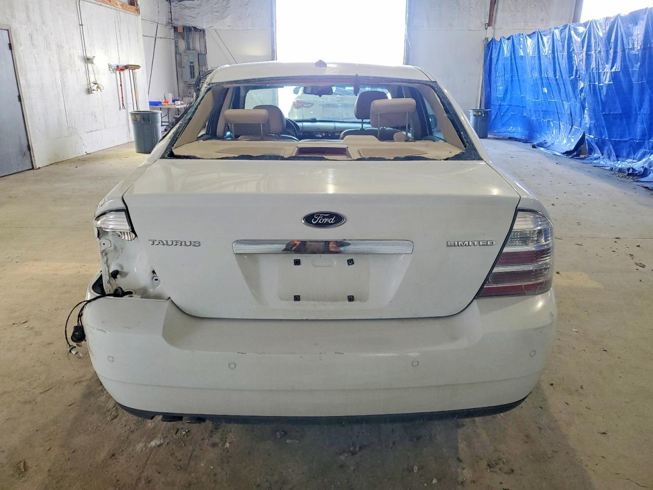 2008 Ford Taurus Limited - Image 6
