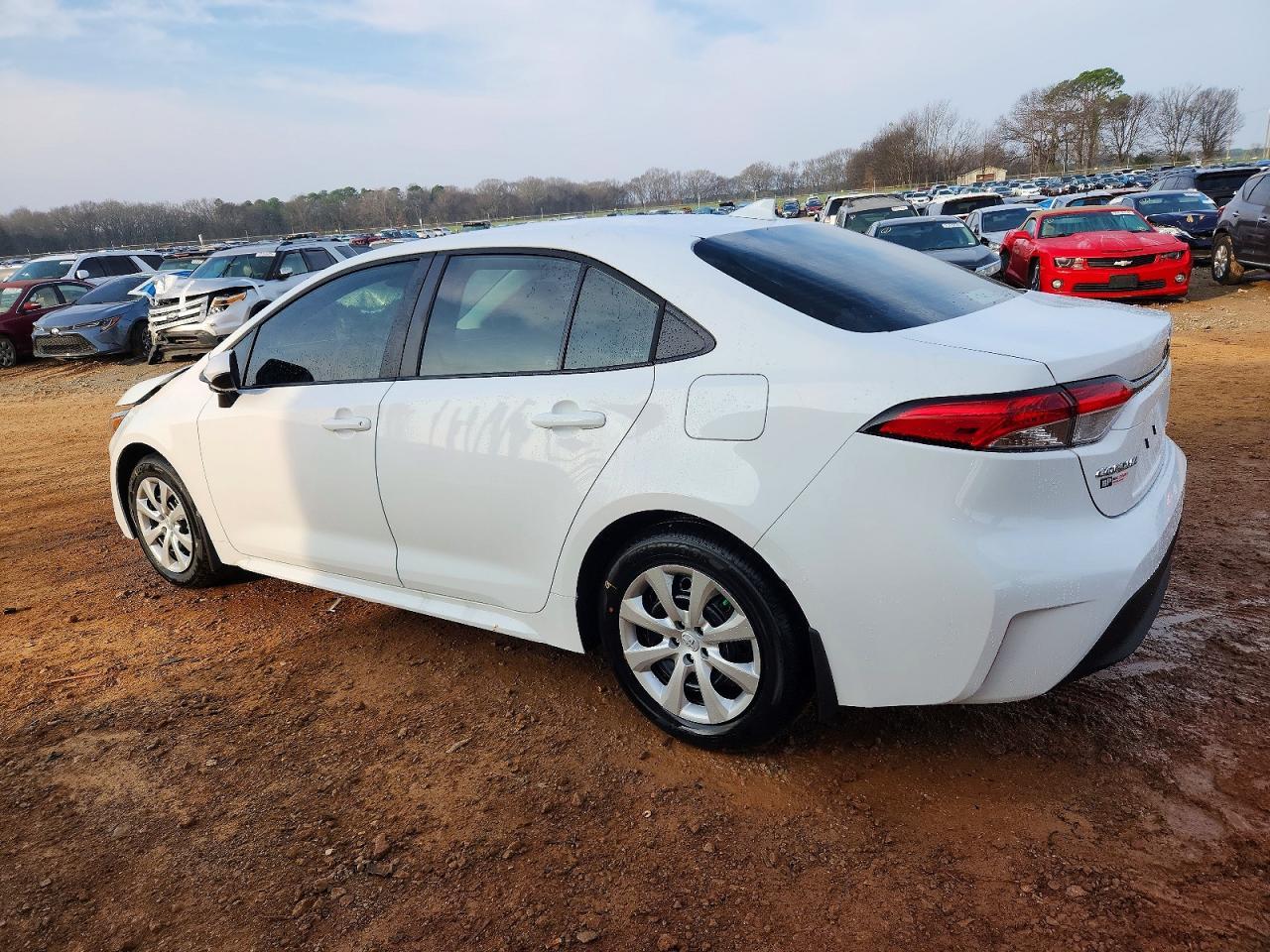 2026 Toyota Corolla Le - Фото 2