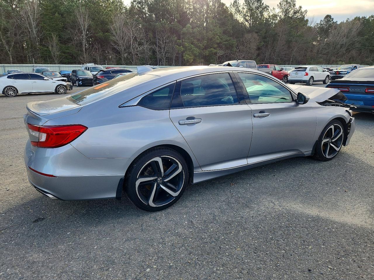 2020 Honda Accord Sport - Фото 3