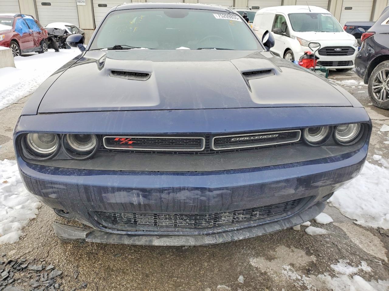 2015 Dodge Challenger Sxt Plus - Image 5