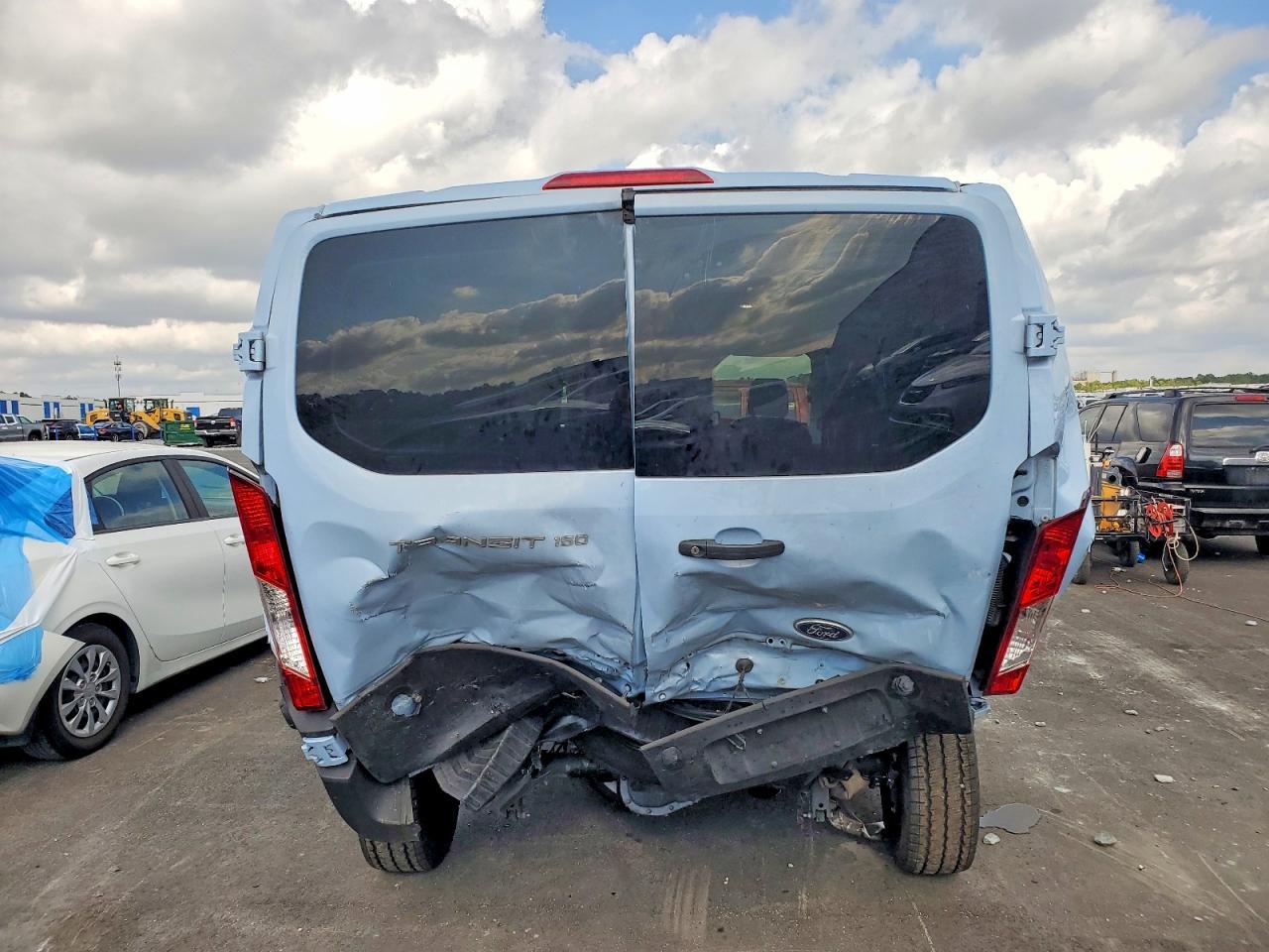 2023 Ford Transit T-150 - Image 6