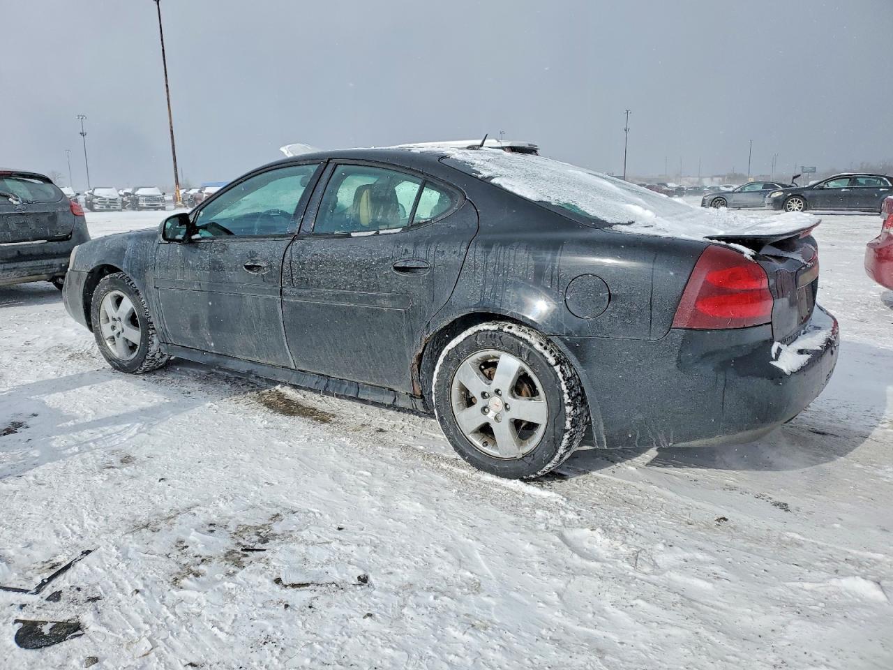 2007 Pontiac Grand Prix - Фото 2
