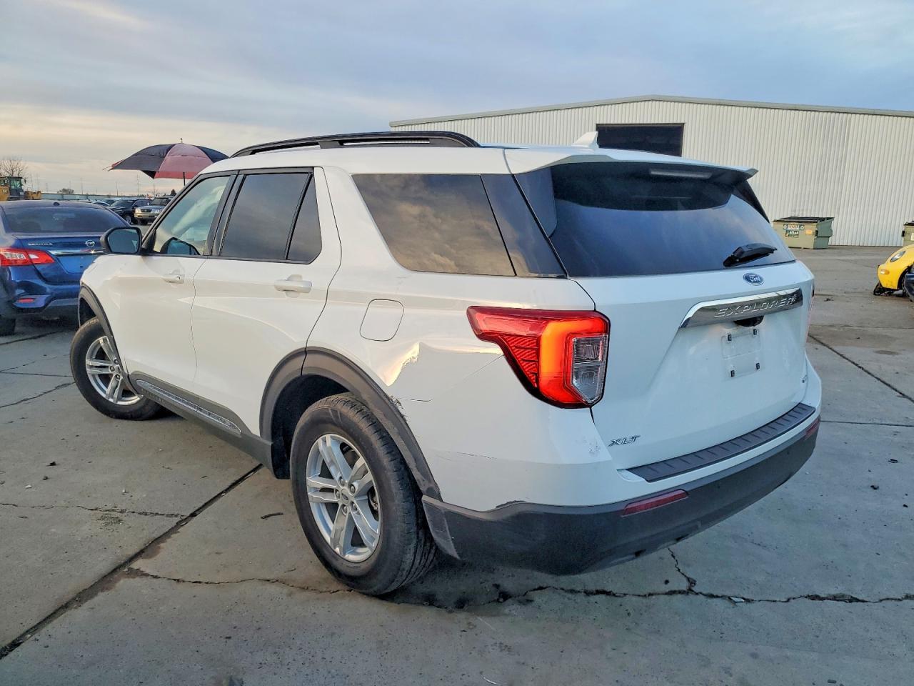 2020 Ford Explorer Xlt - Фото 2