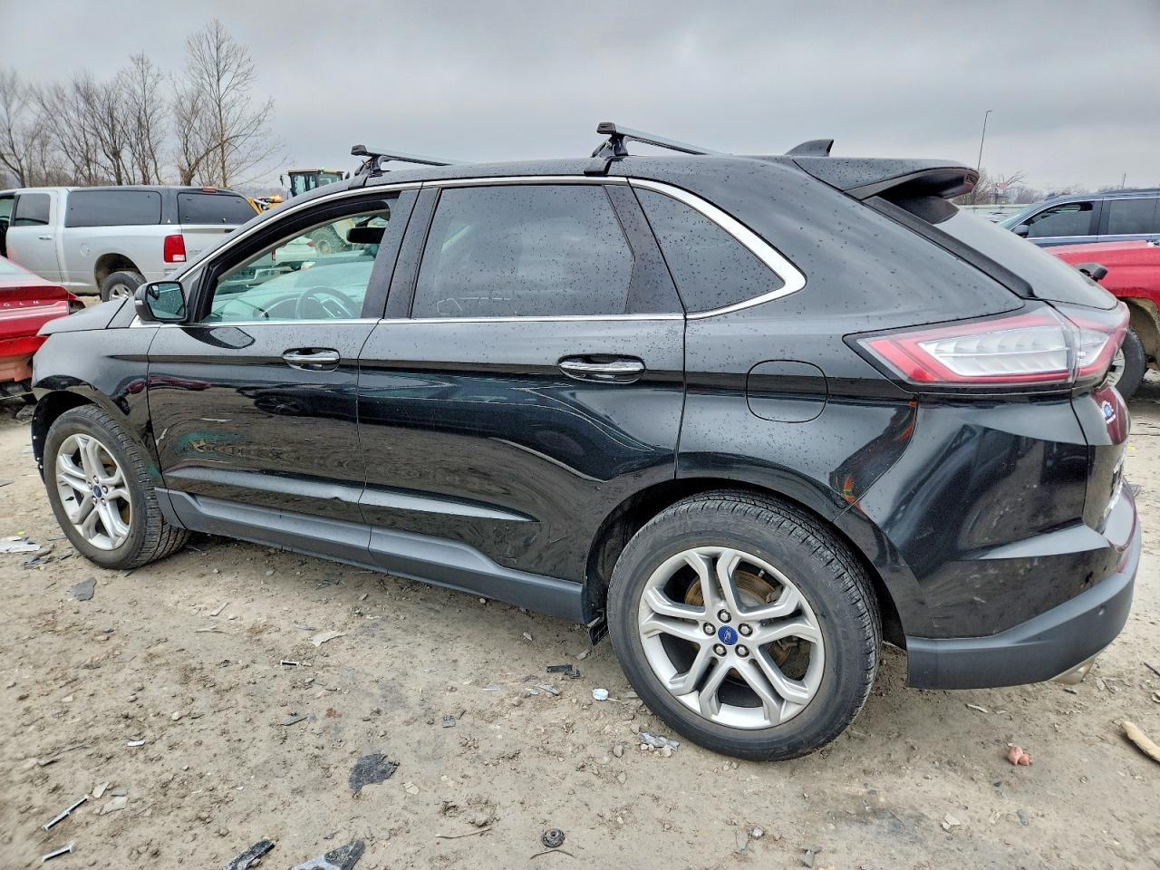 2015 Ford Edge - Фото 2