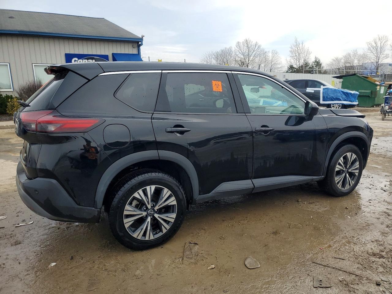 2023 Nissan Rogue Sv - Фото 3