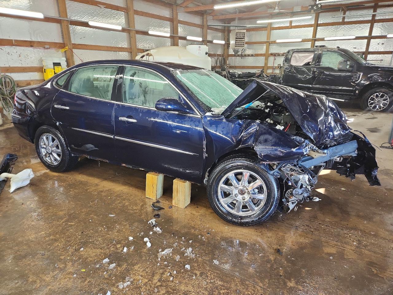 2008 Buick Lacrosse Cx - Image 4
