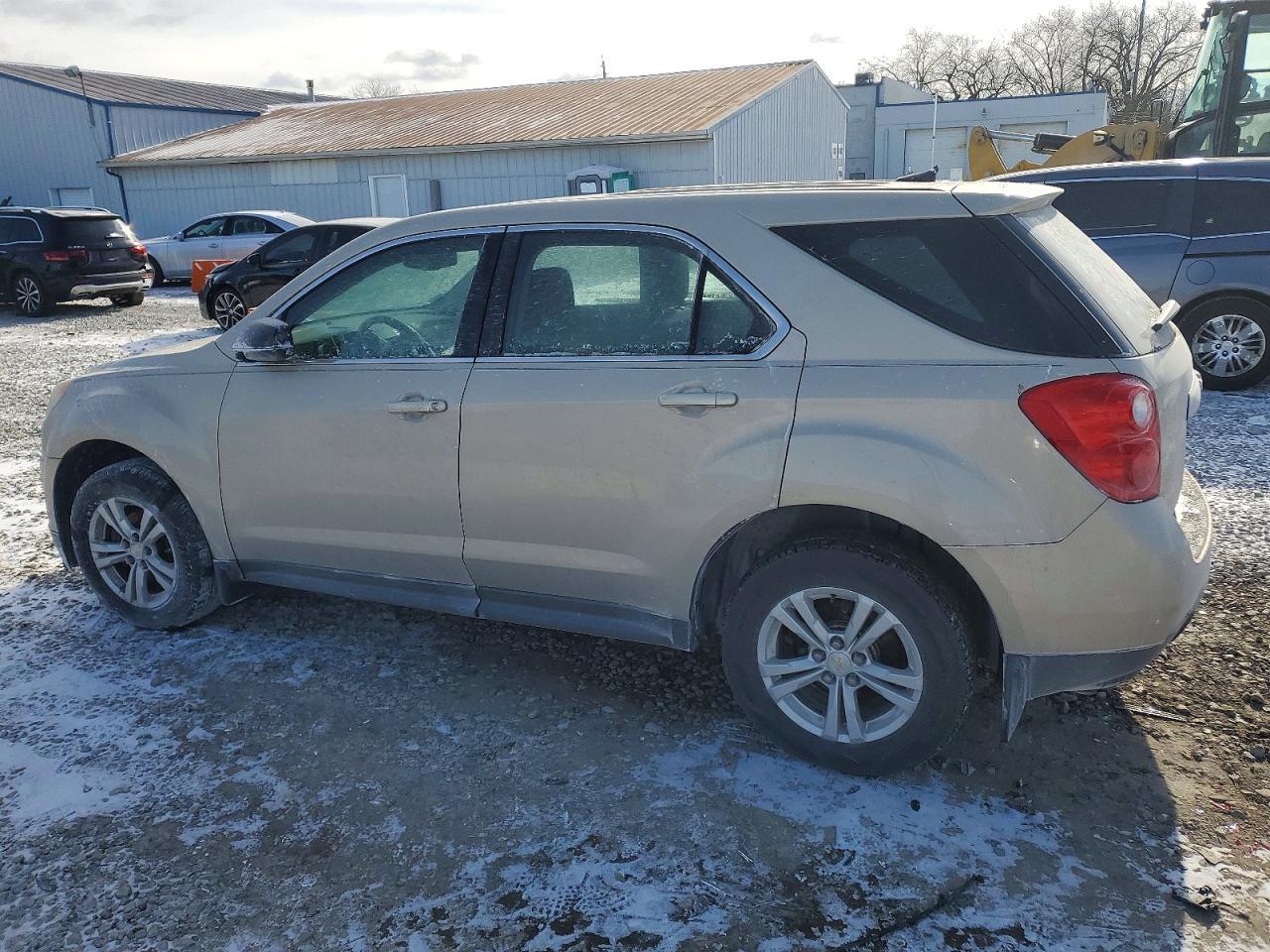 2012 Chevrolet Equinox - Фото 2