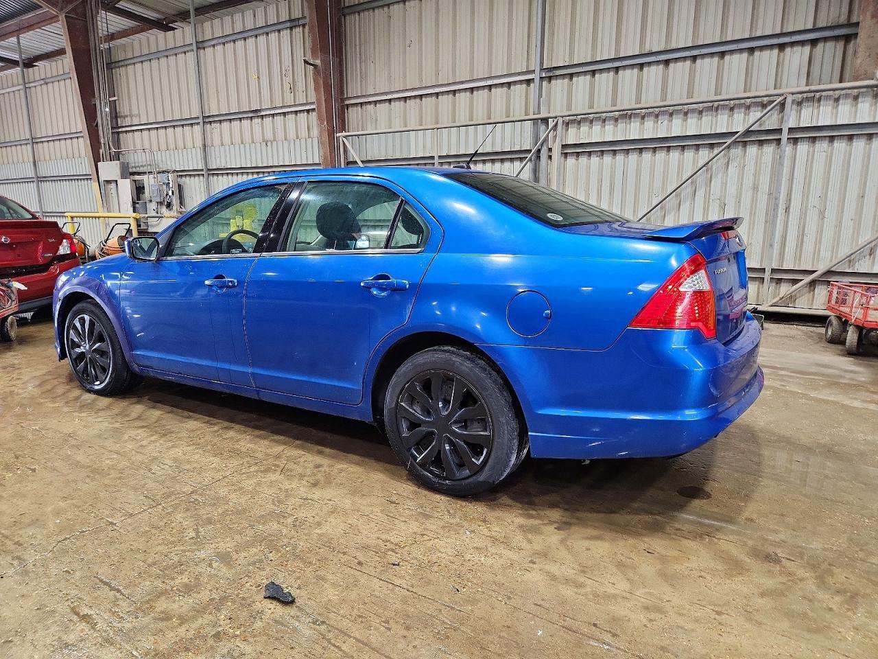 2011 Ford Fusion Se - Фото 2