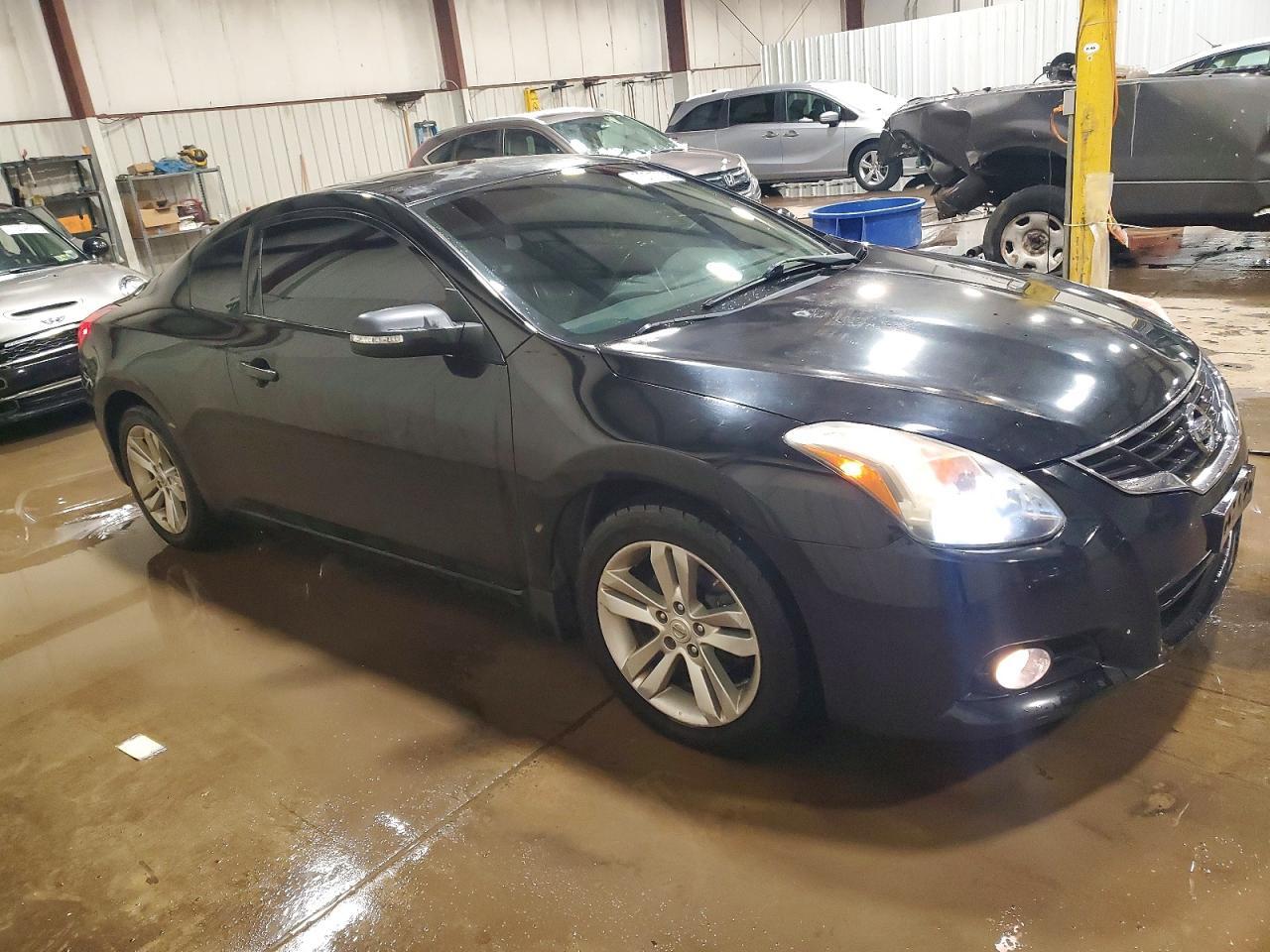 2012 Nissan Altima 2.5 S - Фото 4
