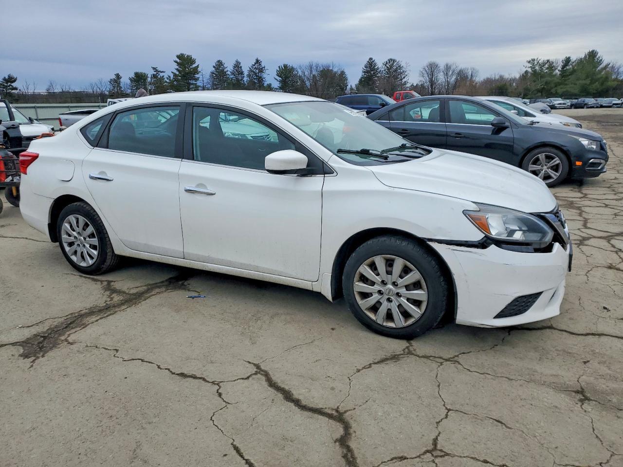 2016 Nissan Sentra S - Фото 4