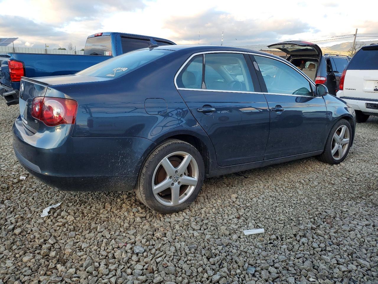 2008 Volkswagen Jetta Se - Image 3