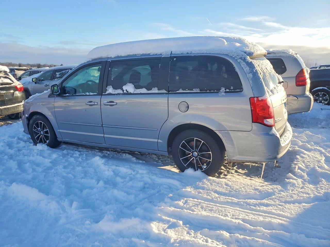 2016 Dodge Grand Caravan Se - Фото 2
