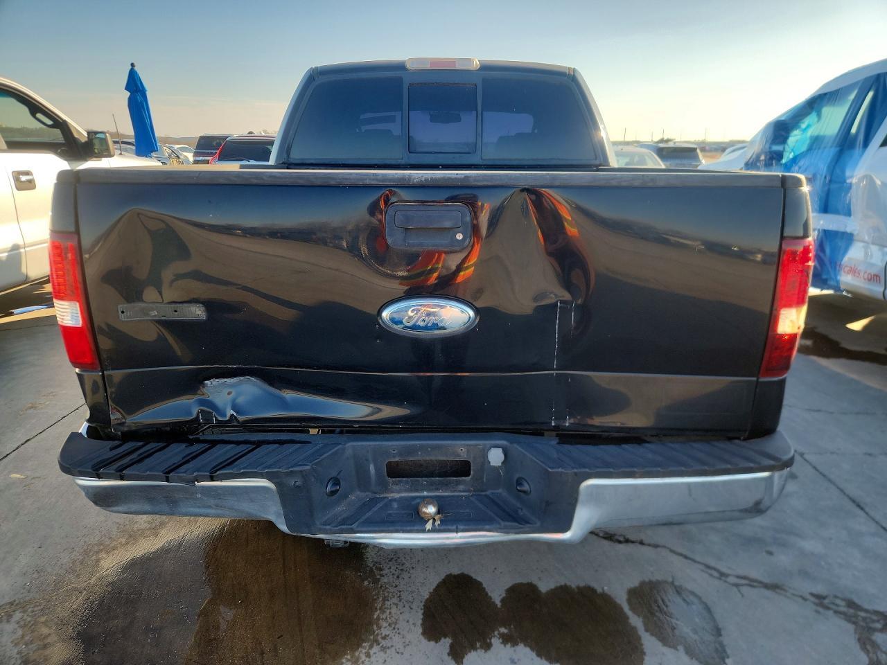 2006 Ford F150 Supercrew - Image 6
