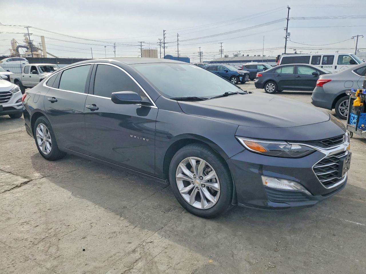 2023 Chevrolet Malibu Lt - Image 4