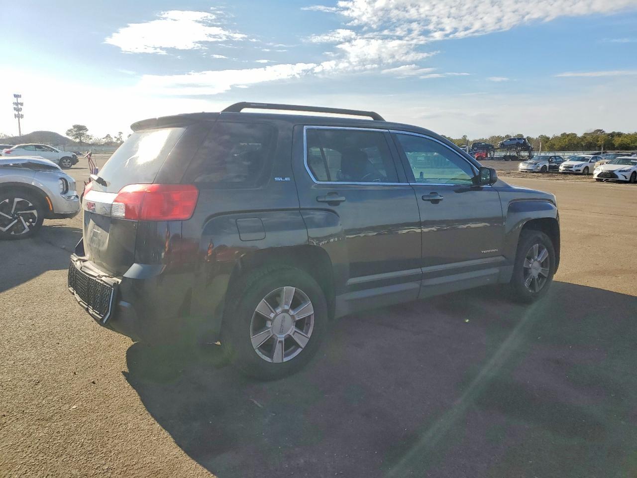 2012 GMC Terrain Sle - Фото 3
