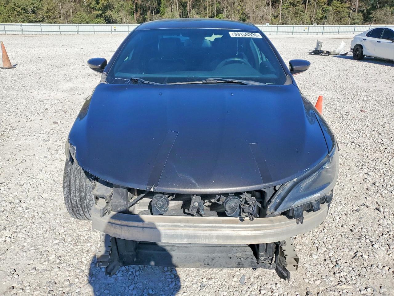 2016 Chrysler 200 S - Image 5