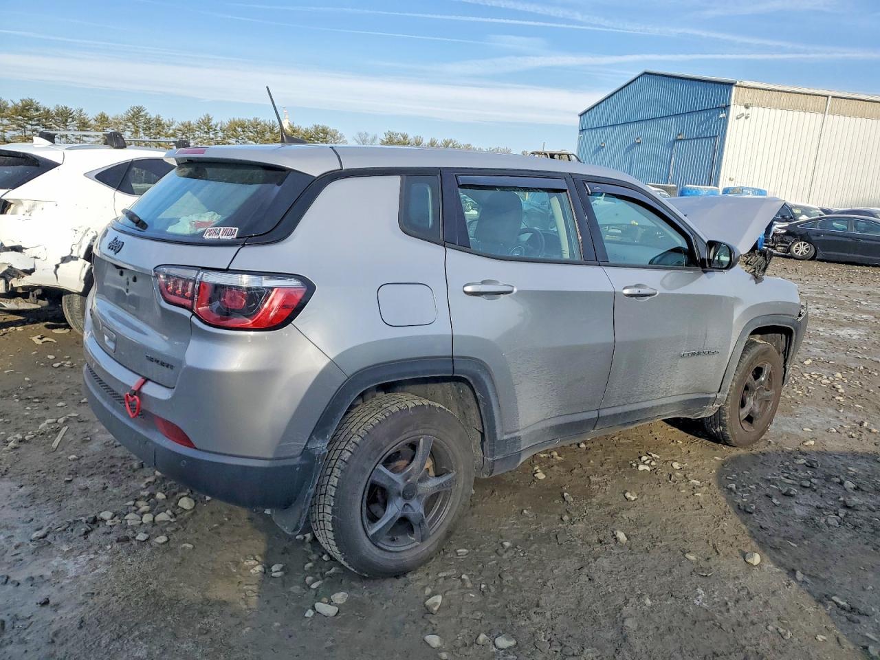 2018 Jeep Compass Sport - Фото 3