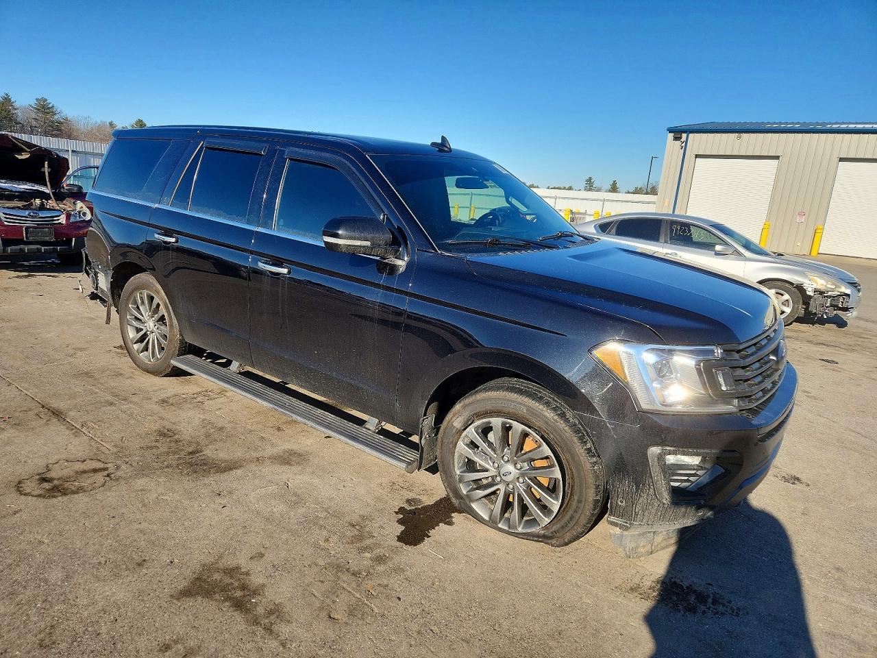 2020 Ford Expedition Limited - Image 4