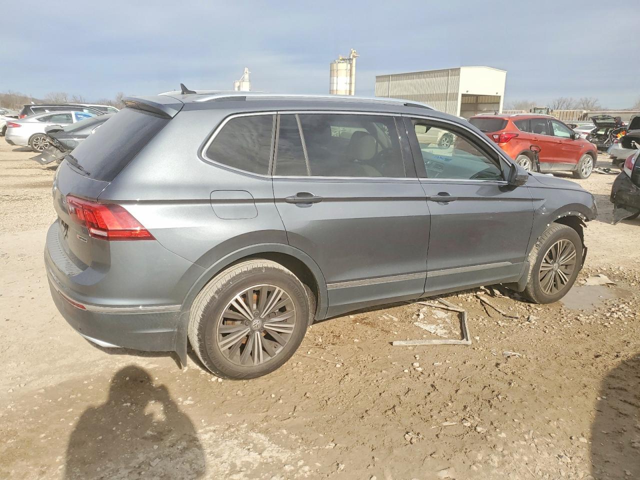 2019 Volkswagen Tiguan Se - Image 3